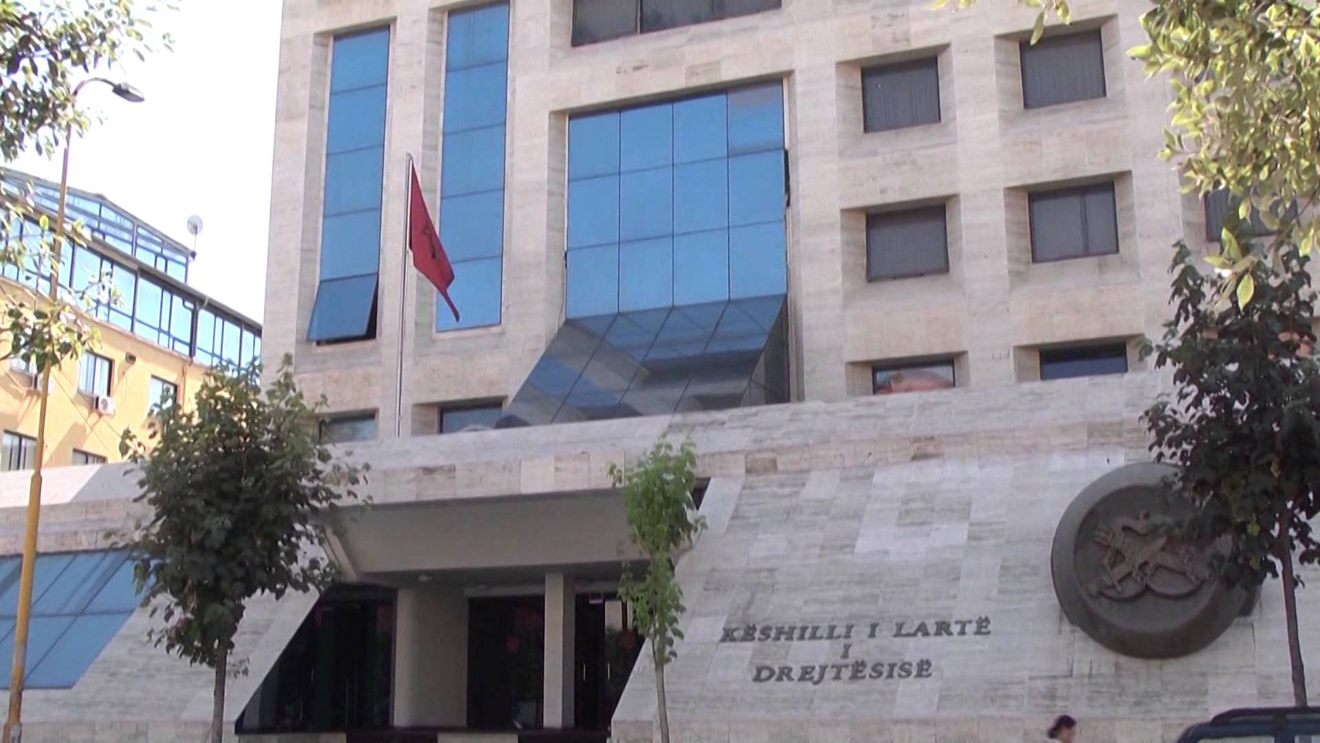 Drejtesia ne kolaps, 9 gjykata ne prag te mbylljes, bllokohen mijera dosje
